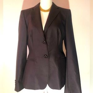 MaxMara suit jacket. Size S-M. Brown.